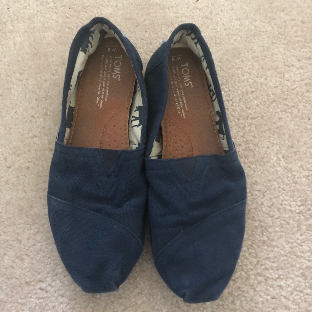 TOMS Navy